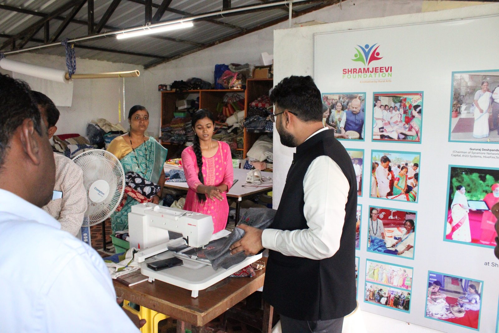 Zilla Panchayat CEO Rahul Shinde Sir Visits Shramajeevi Foundation